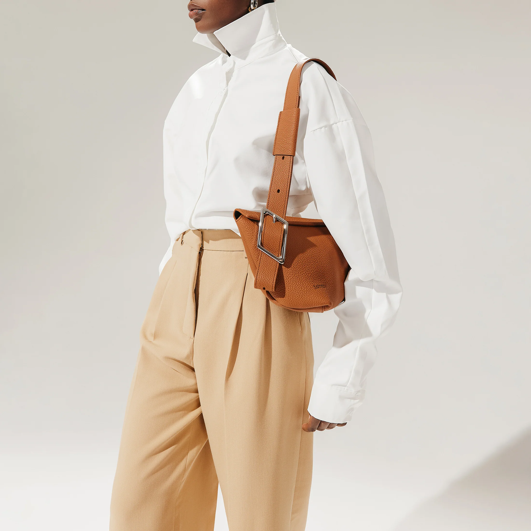KEO Asymmetric Crossbody - Image 3
