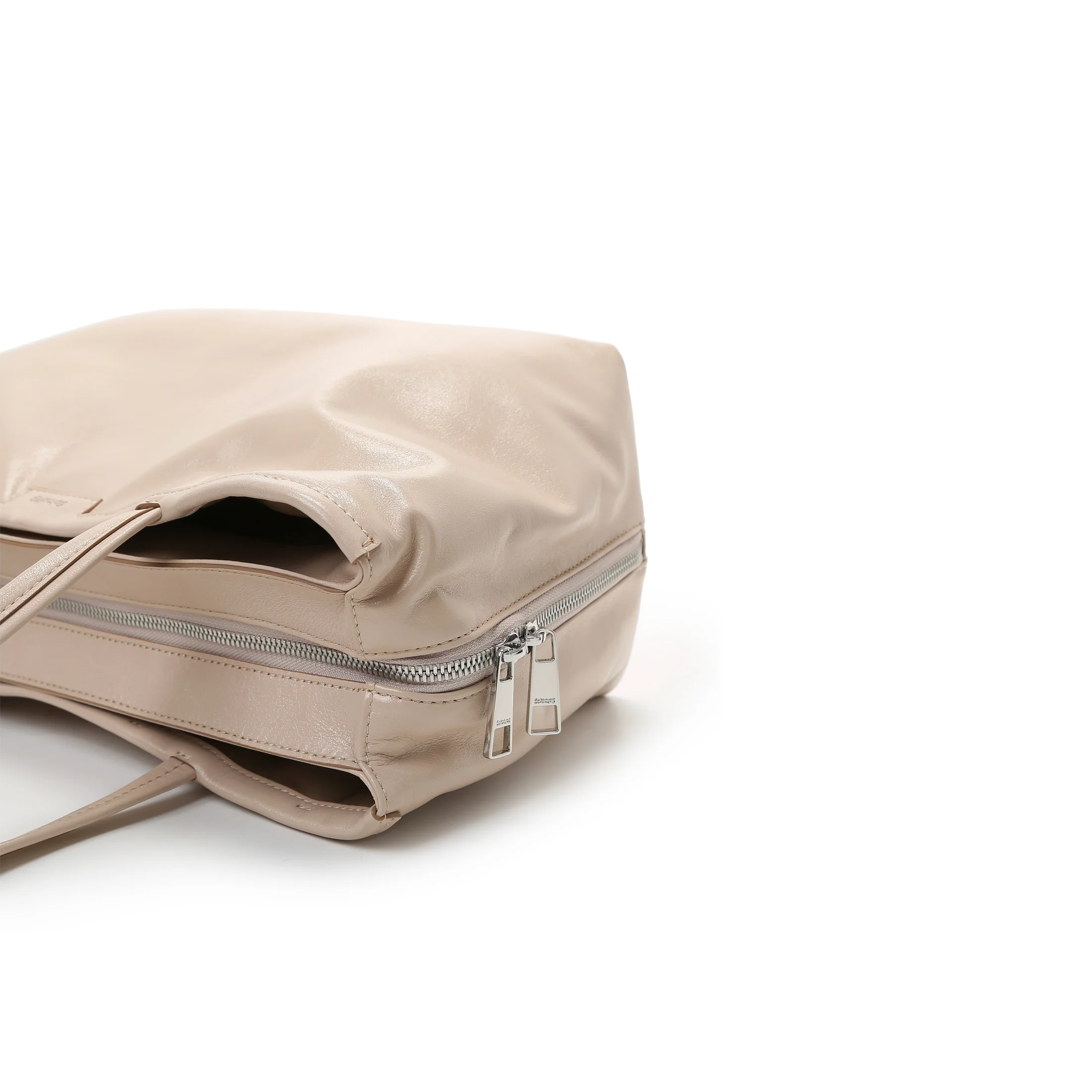 TONA East-West Boston Shoulder Tote Bag II - Image 10